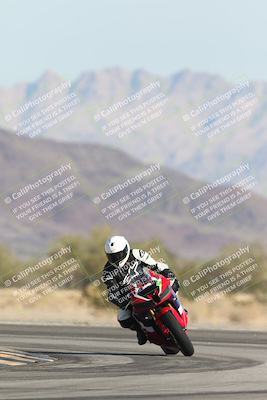 media/Nov-30-2025-TrackXperience (Sun) [[c0061d280f]]/3-Level 1/Session 2 (Turn 14)/